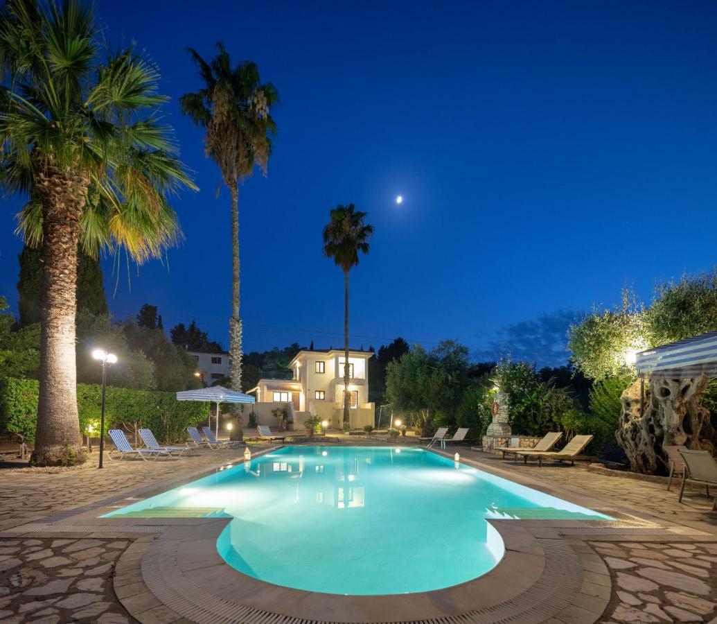 Villa Lianolia Peritheia Extérieur photo
