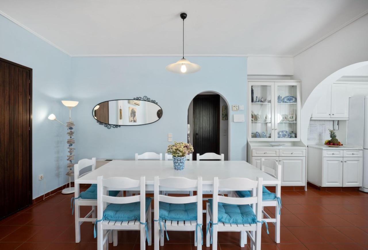 Villa Lianolia Peritheia Extérieur photo